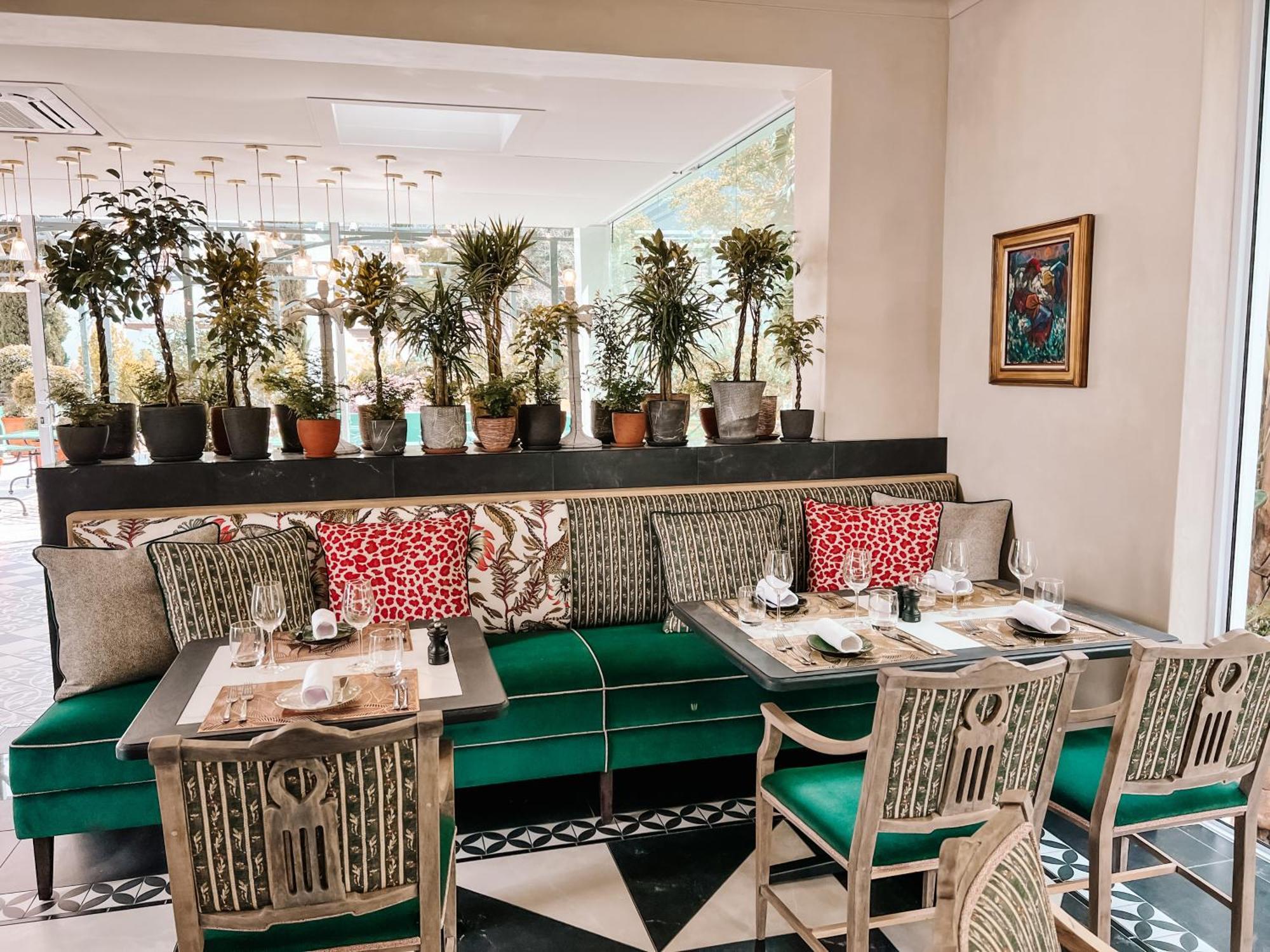 The Cellars-Hohenort Hotel Cape Town Exterior photo