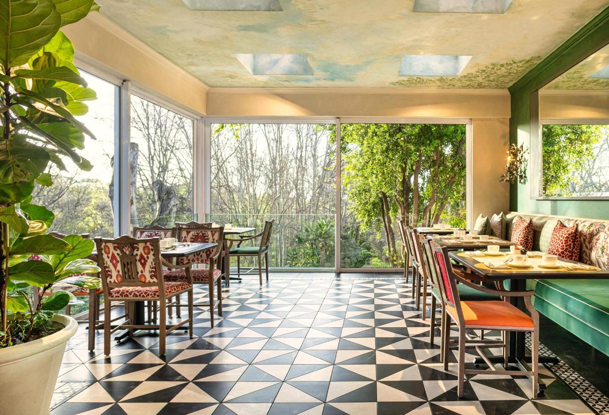 The Cellars-Hohenort Hotel Cape Town Exterior photo